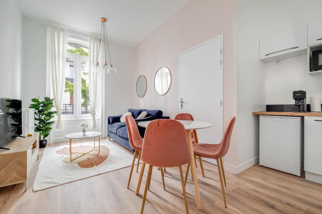 Magnifique Appartement Blush Refait A Neuf Saint-Etienne  Dış mekan fotoğraf