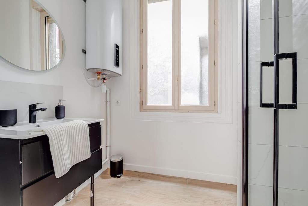 Magnifique Appartement Blush Refait A Neuf Saint-Etienne  Dış mekan fotoğraf